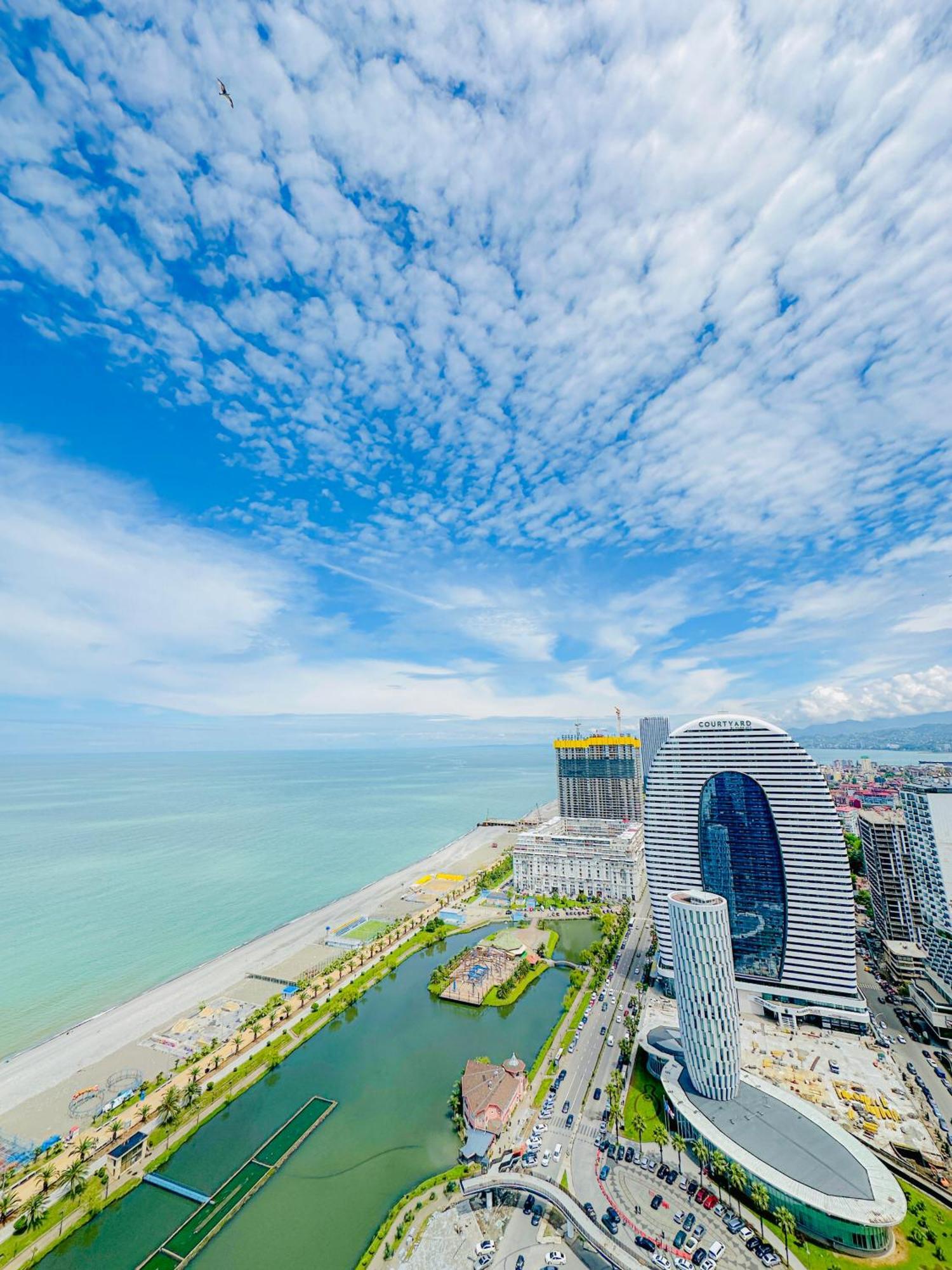 Seaside Vip Hotel Batumi Exterior photo