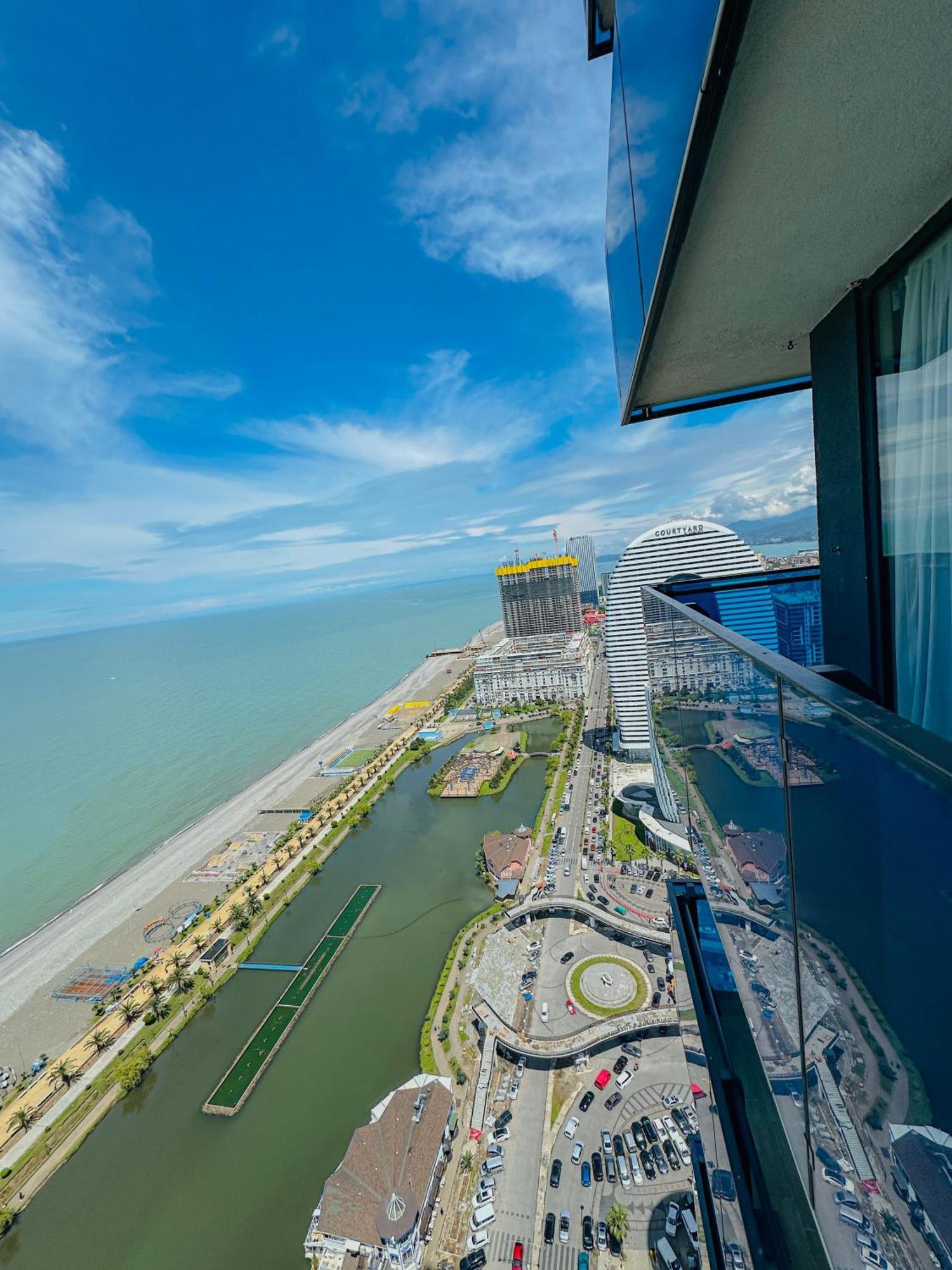 Seaside Vip Hotel Batumi Exterior photo