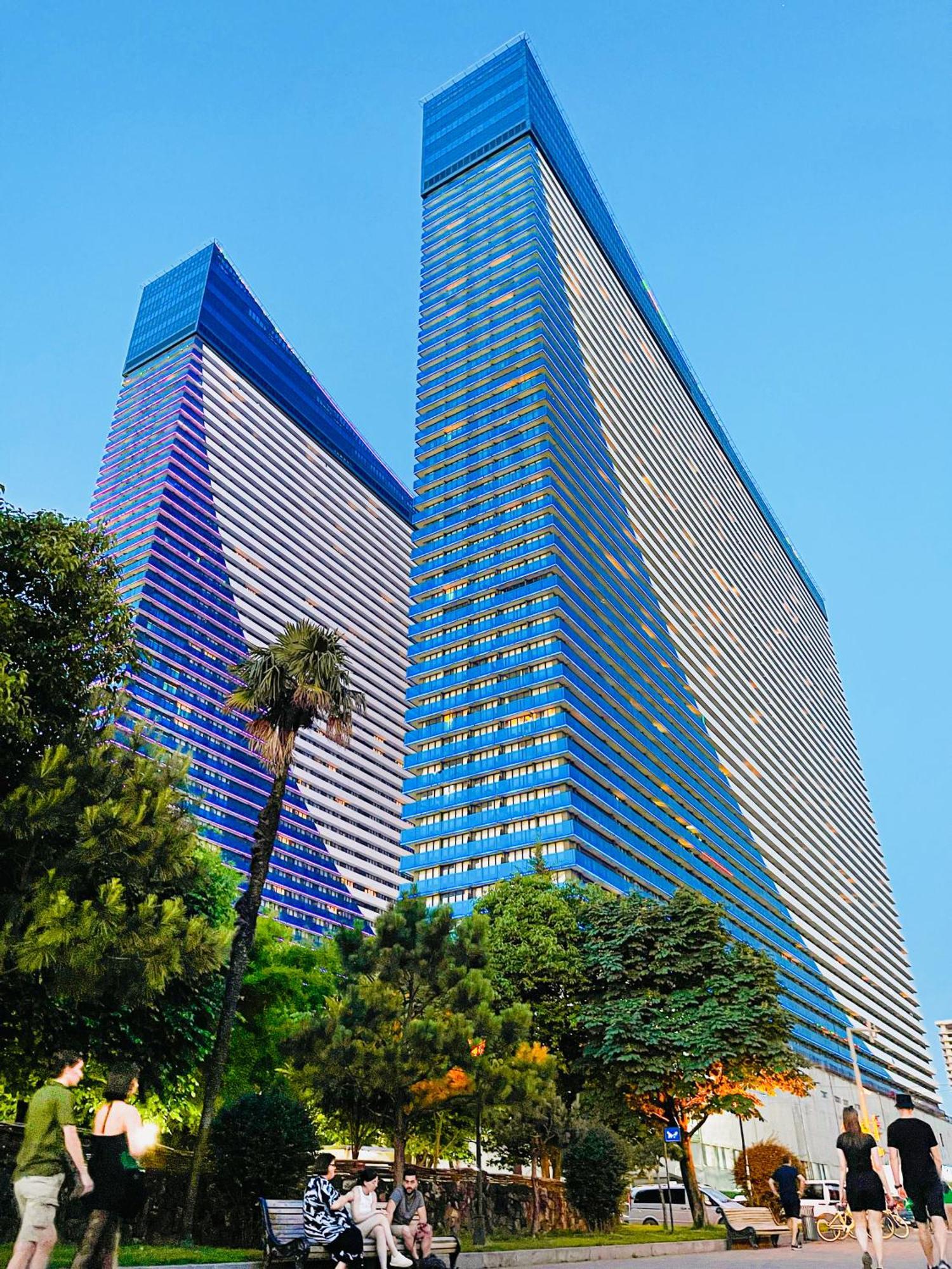 Seaside Vip Hotel Batumi Exterior photo