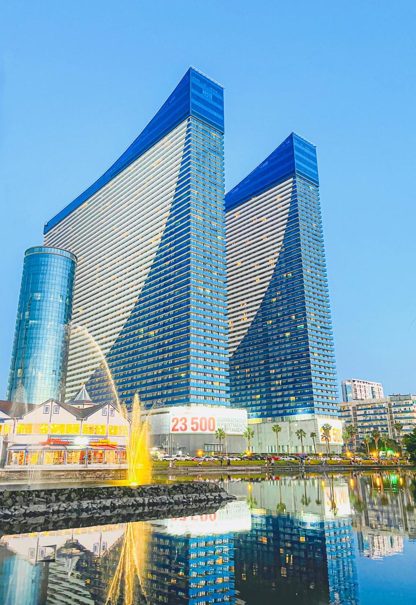 Seaside Vip Hotel Batumi Exterior photo